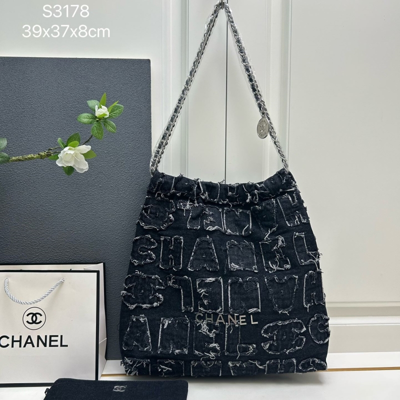 Ch**el hobo 22 bags